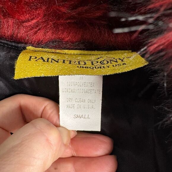 Vintage Painted Pony red and black cropped fur zip up jacket size S - Picture 10 of 10